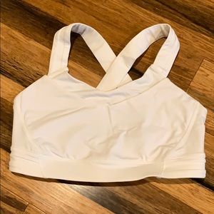 Lululemon white sports bra
